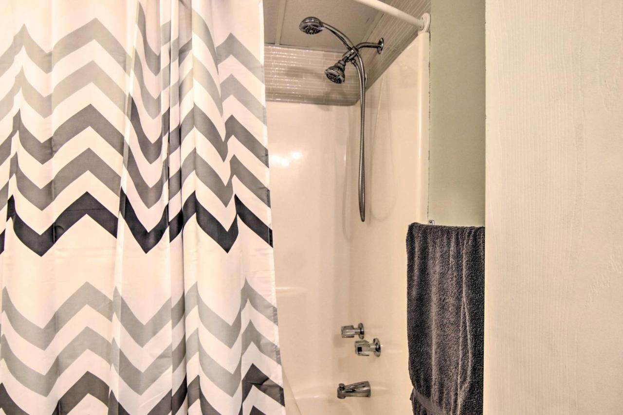 Bright Ocean City Condo - Walk To Beaches! Екстер'єр фото