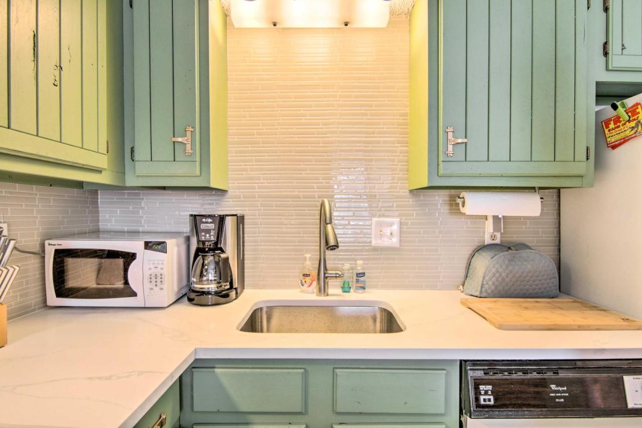 Bright Ocean City Condo - Walk To Beaches! Екстер'єр фото